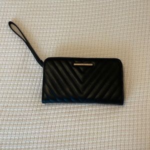 Aldo black leather wristlet